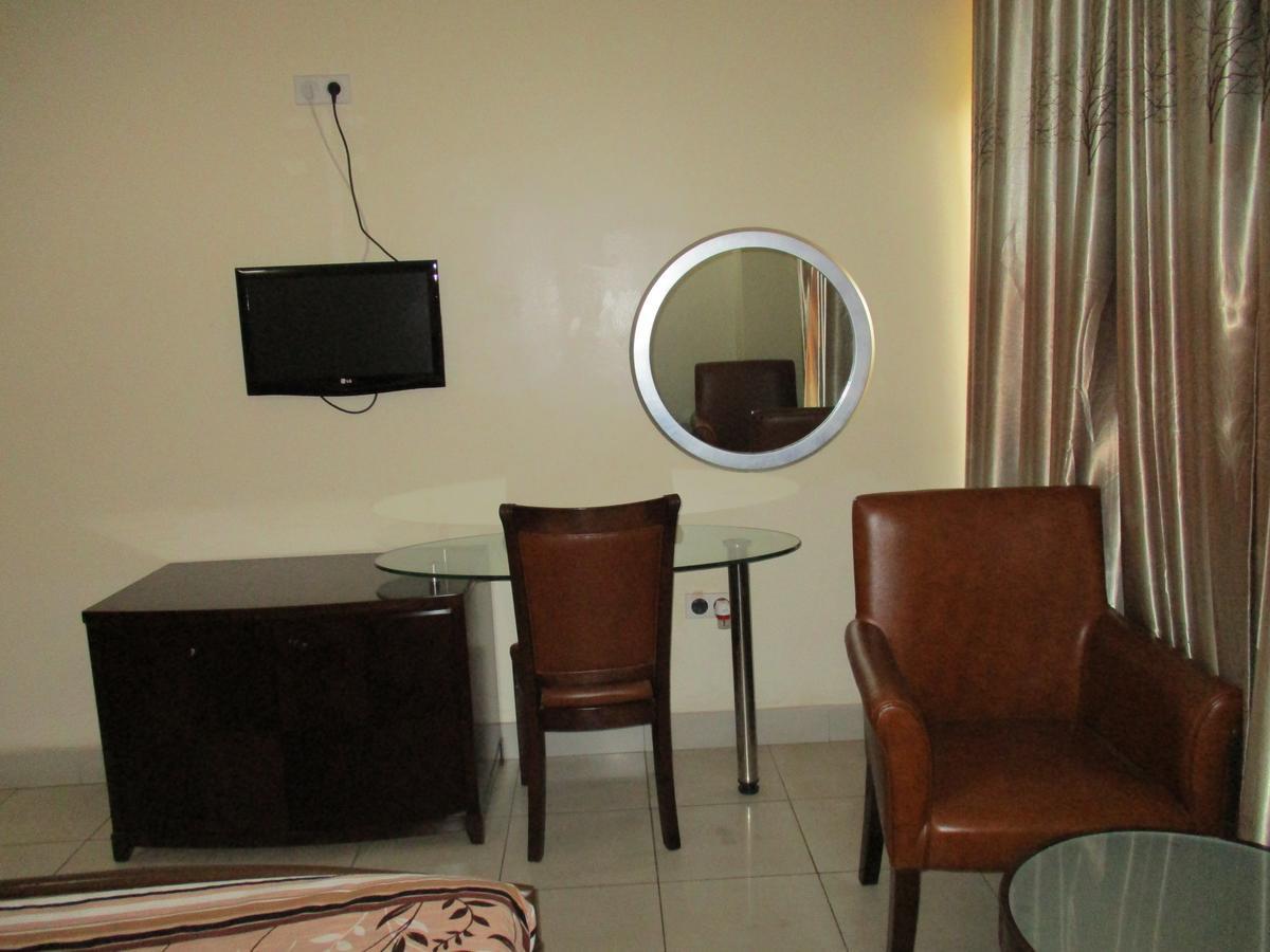 Amaris Hotel Kigali Exteriör bild