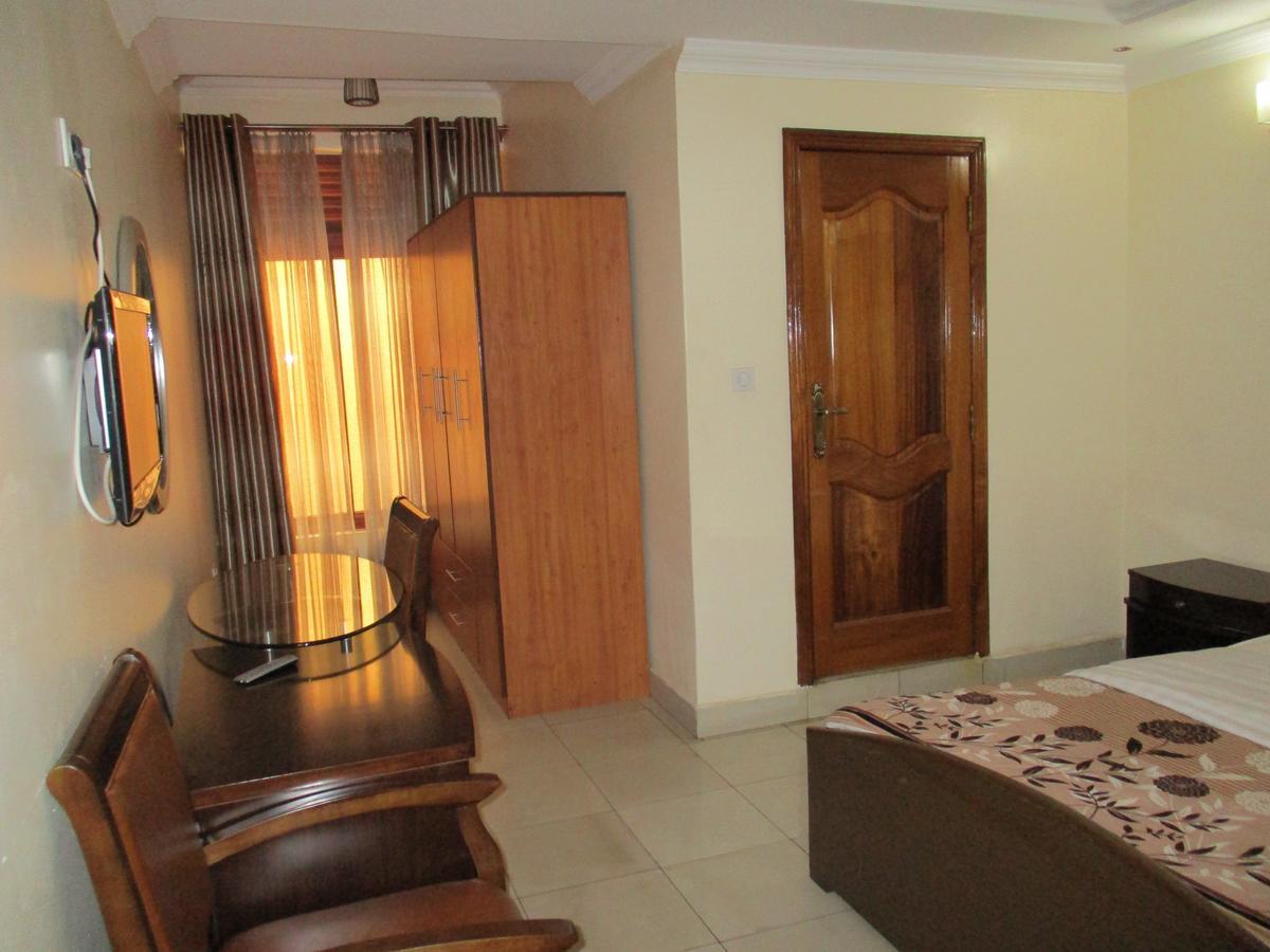 Amaris Hotel Kigali Exteriör bild