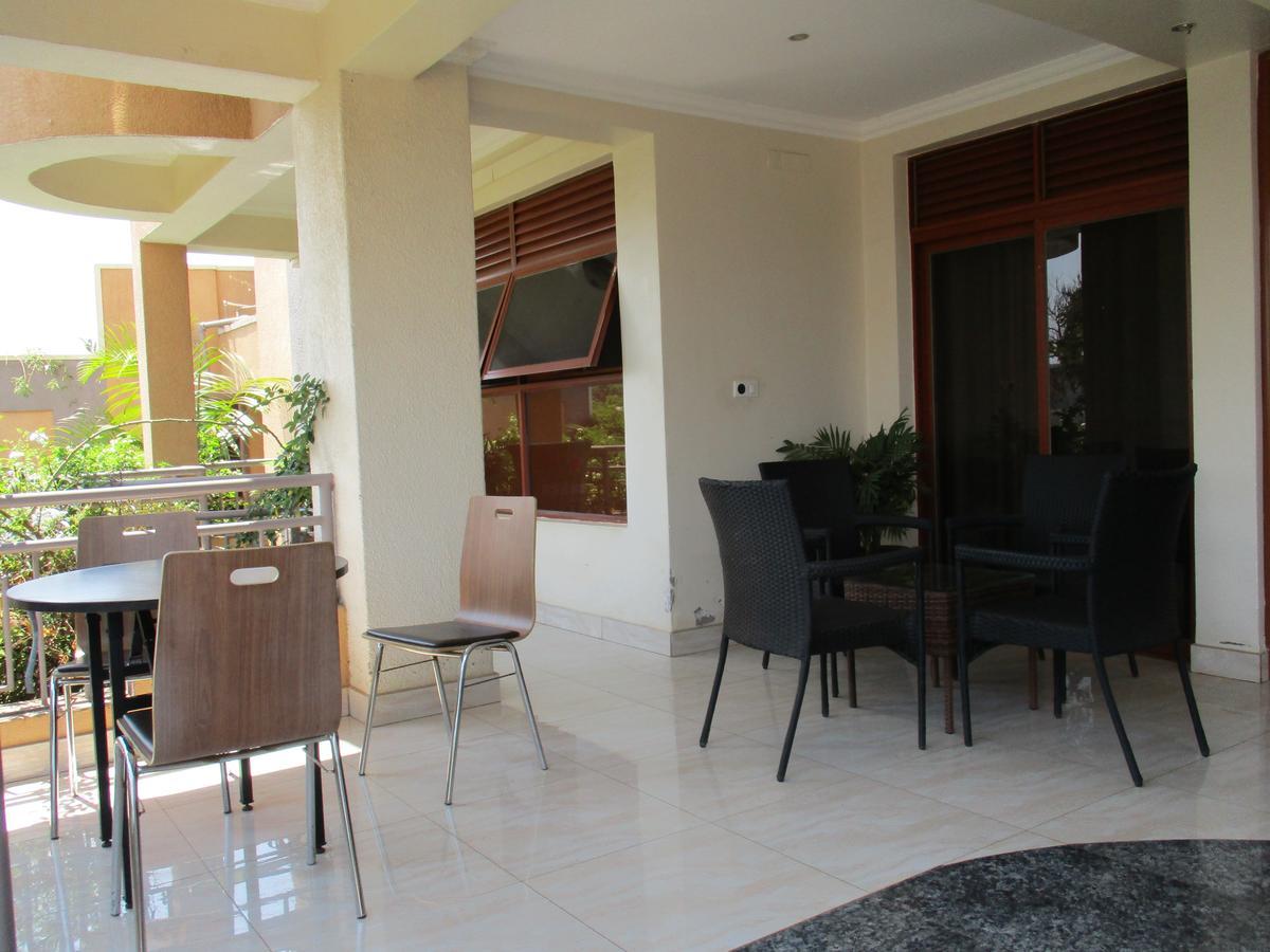 Amaris Hotel Kigali Exteriör bild