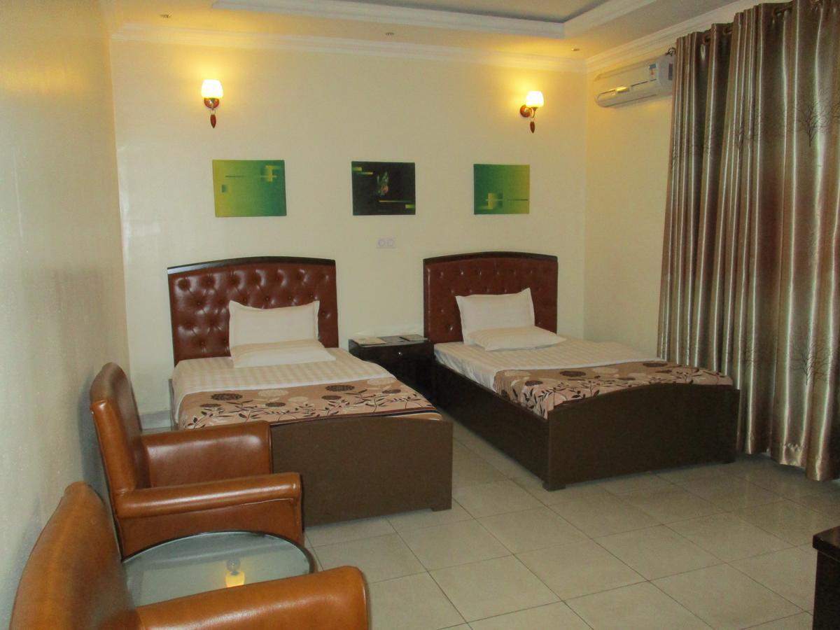 Amaris Hotel Kigali Exteriör bild