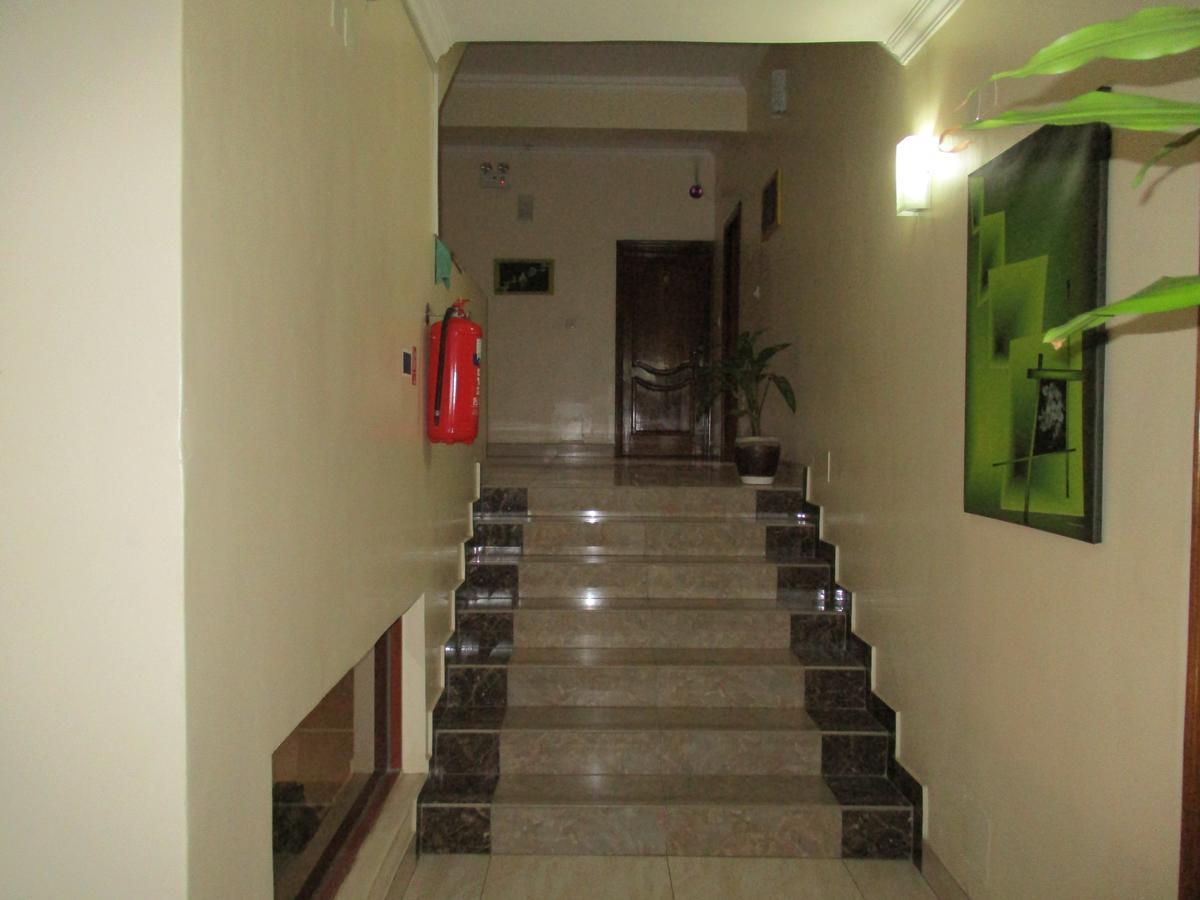 Amaris Hotel Kigali Exteriör bild