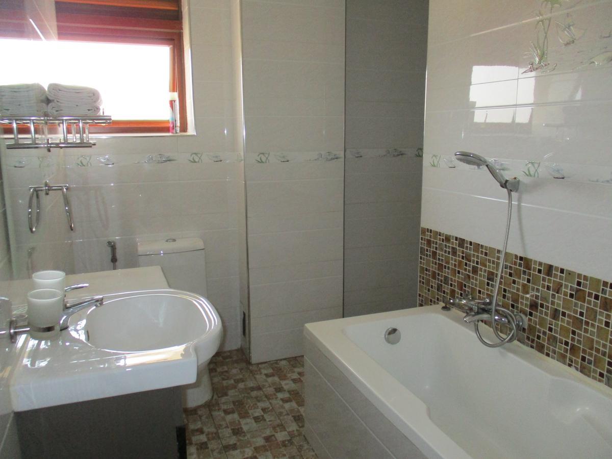 Amaris Hotel Kigali Exteriör bild