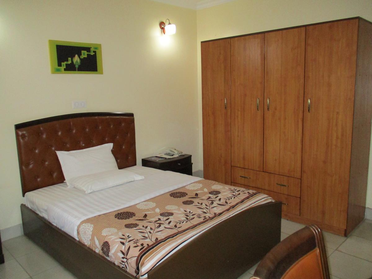 Amaris Hotel Kigali Exteriör bild