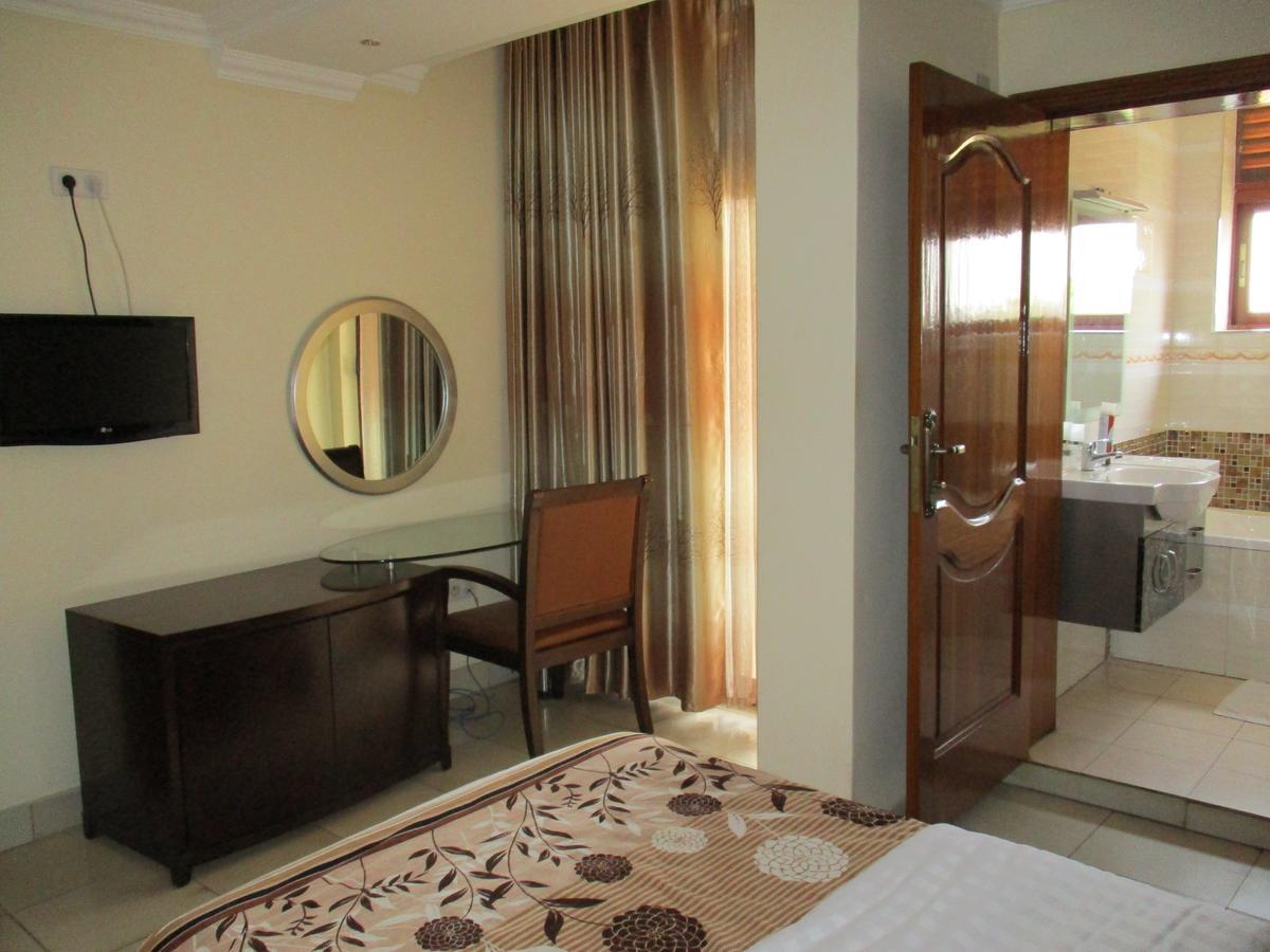 Amaris Hotel Kigali Exteriör bild